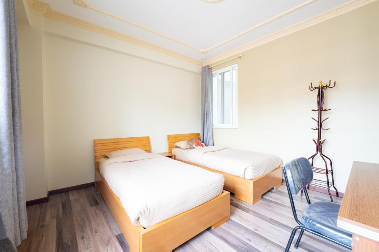 Shine Homestay Famille Francophone Kathmandu Esterno foto