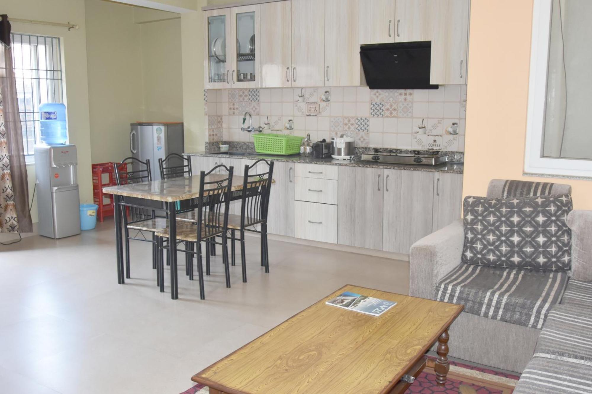 Shine Homestay Famille Francophone Kathmandu Esterno foto