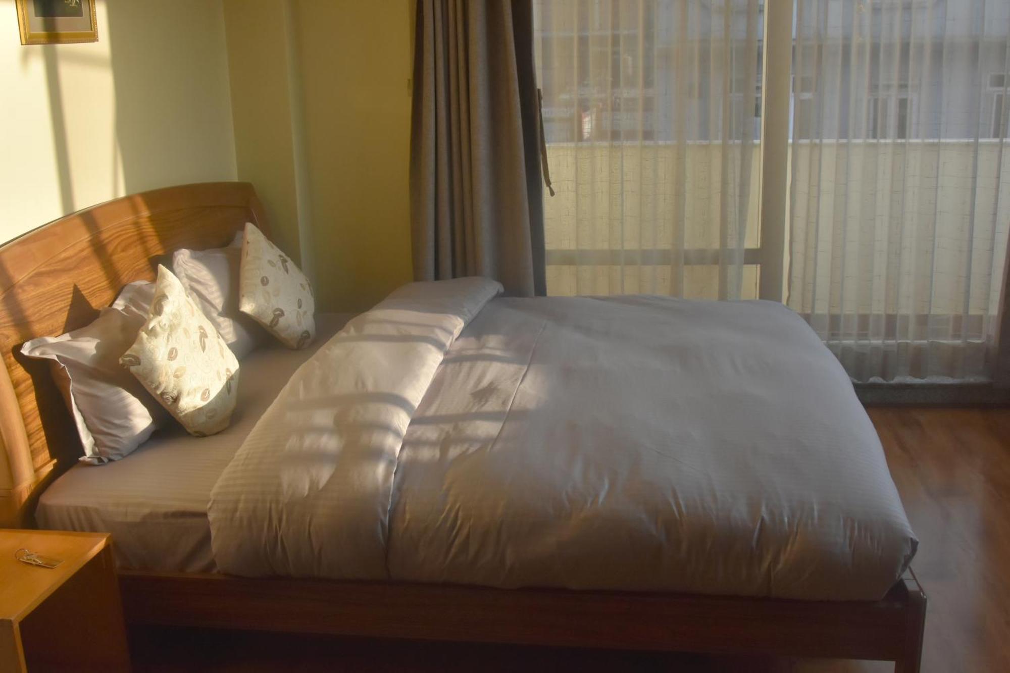 Shine Homestay Famille Francophone Kathmandu Esterno foto