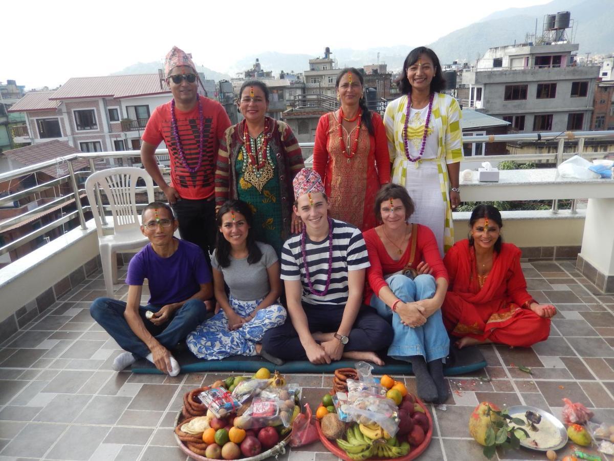 Shine Homestay Famille Francophone Kathmandu Esterno foto